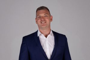 Nathan Birch – B.Invested
