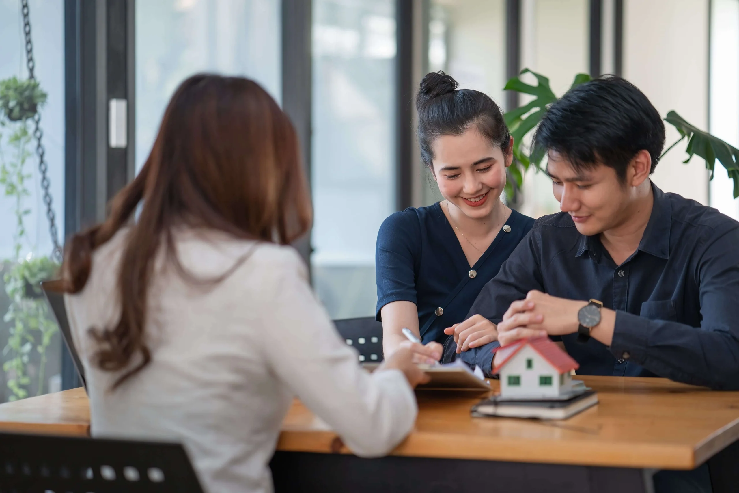 Finding Hidden Gems: How the Best Property Buyer Agent in Adelaide Can Uncover Exceptional Deals